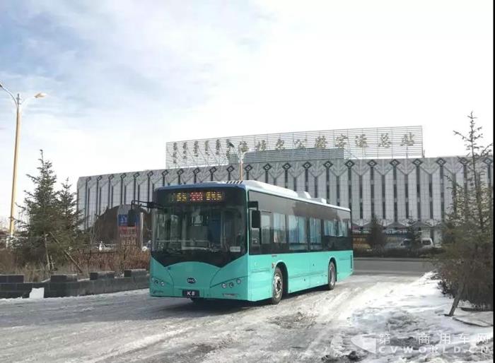 零下50℃！滿載續(xù)航200公里！比亞迪K8輕松征服海拉爾4.jpg