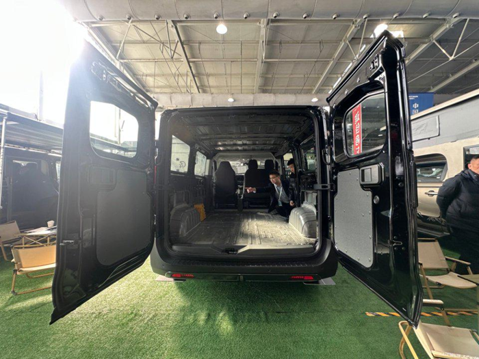 中國重汽輕型汽車強勢登陸三大房車展，演繹移動生活新風尚7.png